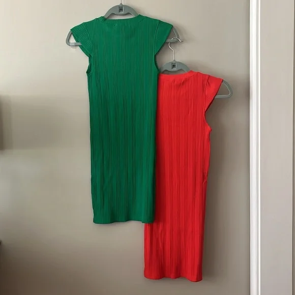 Two ZARA Capped-sleeve Mini-dresses - SZ XS - NWT - Picture 2 of 5